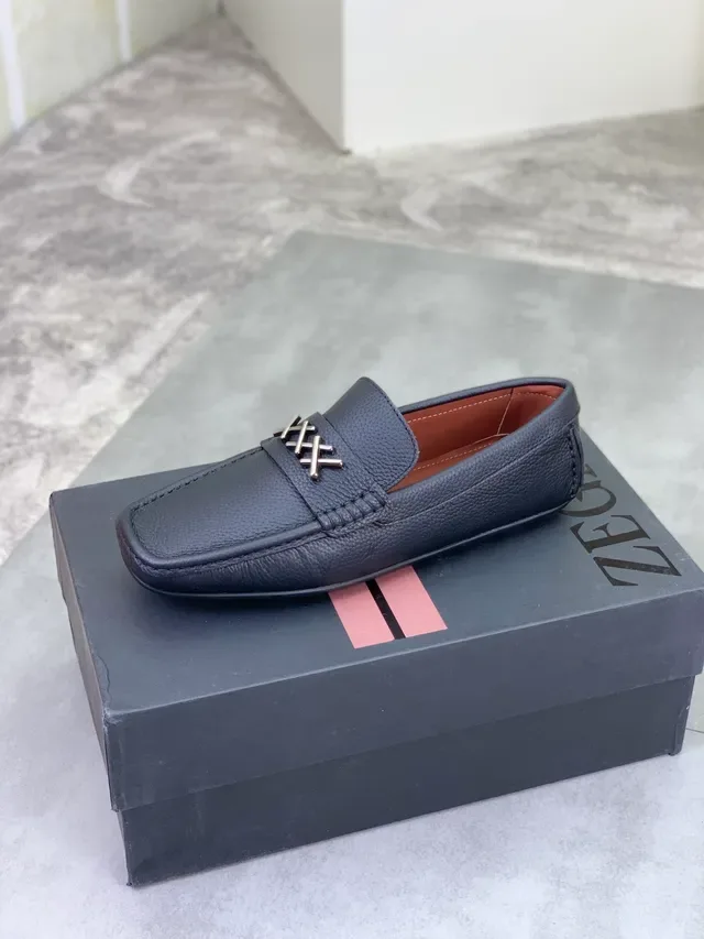 Zegna काला भूरा पेबल्ड लेदर मेटल ट्रिपल-बार स्ट्रैप लोफर 4