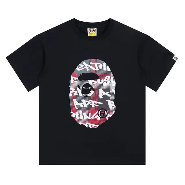 A Bathing Ape एप हेड ग्राफिक काली टी-शर्ट 16