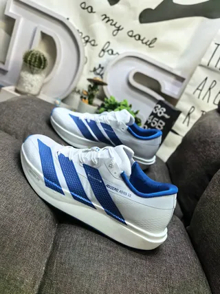 Adidas Adizero Adios 10 Zapatos de correr blancos y azules 7