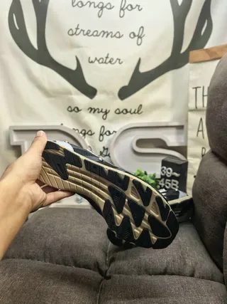 Adidas adizero SFT-400 काली सफेद चांदी लाइफस्टाइल स्नीकर 4