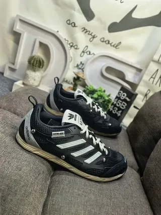 Adidas adizero SFT-400 काली सफेद चांदी लाइफस्टाइल स्नीकर 9