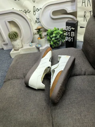 Adidas Beige Brown Laceless T-Strap Perforated Vamp Lifestyle Sneakers 6