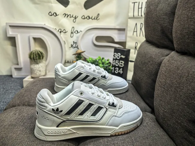 Adidas Beige Brown Low-Top Suede-and-Textile Upper Lifestyle Sneakers 21
