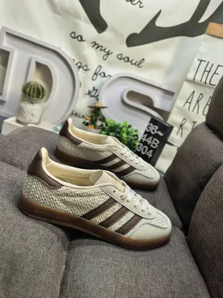 Adidas Beige Brown Woven Textile Upper Three Stripes Lifestyle Sneakers 9
