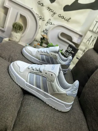 Adidas Beige Gray Low-Top Three-Stripe Side Panel Lifestyle Sneakers 7