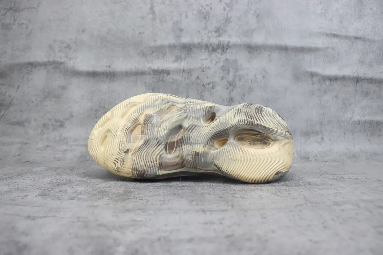 Adidas Beige Multicolor Molded Foam Ventilated Cutouts Lifestyle Sneakers 8