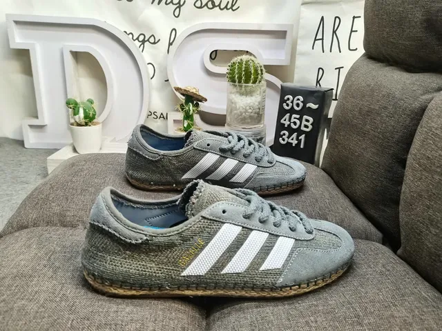 Adidas Beige White Woven Textile Upper Three-Stripe Side Panel Lifestyle Sneakers 21