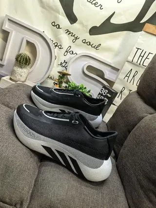 Adidas Chaussures Lifestyle Noir Gris avec Tige Tricotée et Semelle Intermédiaire Sculptée 7