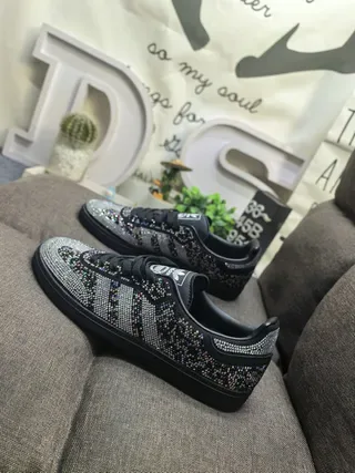 Adidas Black Multicolor Crystal-Embellished Three-Stripe Side Lifestyle Sneakers 7