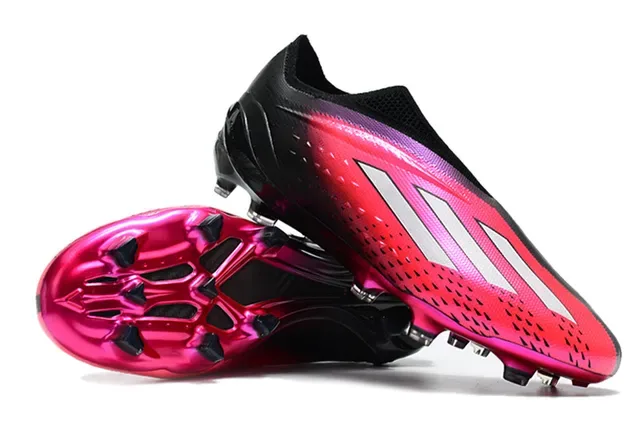 Adidas Black Pink Chaussures de football à talon bas avec upper ajusté à la chaussette en maille dégradée et surface ferme 4