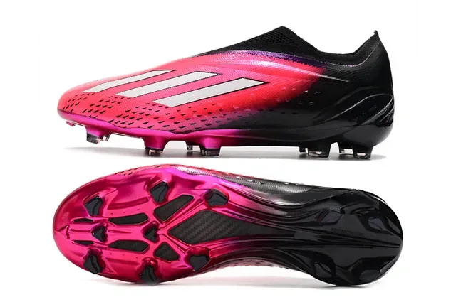 Adidas Black Pink Chaussures de football à talon bas avec upper ajusté à la chaussette en maille dégradée et surface ferme 6