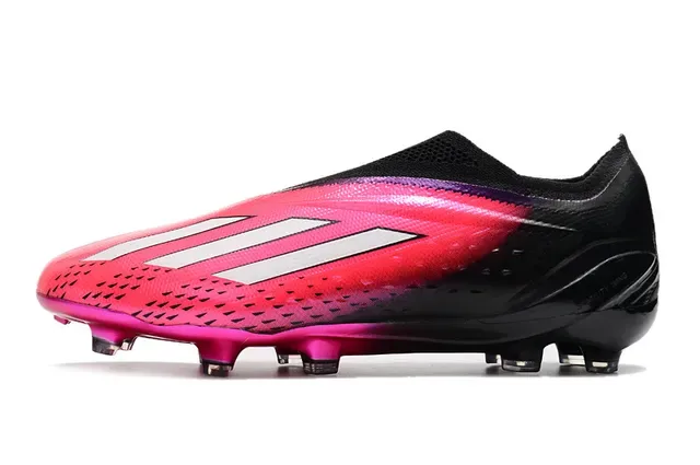 Adidas Black Pink Chaussures de football à talon bas avec upper ajusté à la chaussette en maille dégradée et surface ferme 7