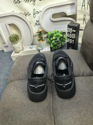 Adidas Black White Chunky Platform Sole Mesh-and-Synthetic Upper Lifestyle Sneakers 8