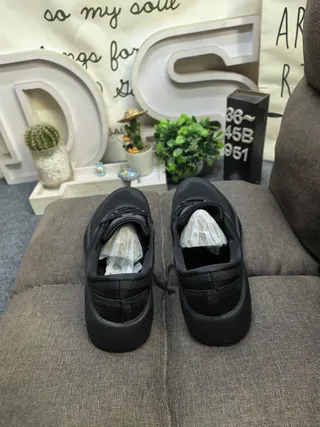 Adidas Black White Chunky Platform Sole Mesh-and-Synthetic Upper Lifestyle Sneakers 18