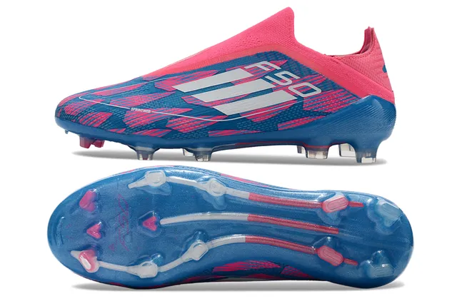 Adidas নীল গোলাপি লো-কাট সক-ফিট কলার জ্যামেট্রিক প্রিন্ট ফার্ম-গ্রাউন্ড সকার জুতো 6