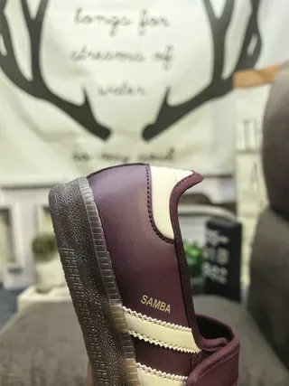 Adidas Burgundy Beige Laceless Velcro Strap Three-Stripe Side Panel Lifestyle Sneakers 3