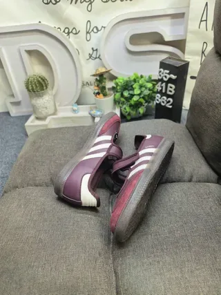 Adidas Burgundy Beige Laceless Velcro Strap Three-Stripe Side Panel Lifestyle Sneakers 6