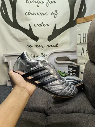 Adidas Copa Silver Black Sans lacets Low-Top Haut Métallique Texturé Chaussures de soccer intérieur 5