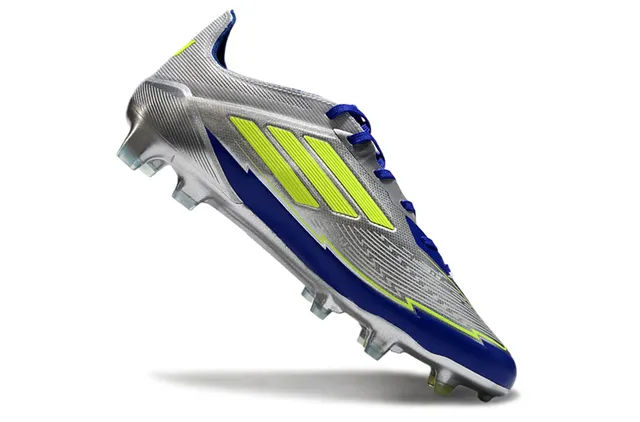 Adidas F50 Silver Blue Chaussures de football à tige synthétique basse finition métallique pour terrain ferme 2