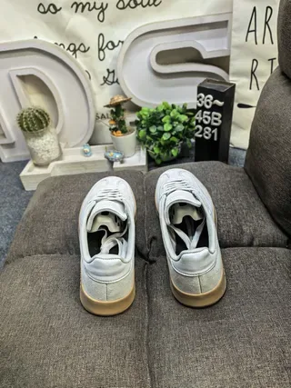 Adidas Gray Beige Low-Top Suede Upper Lifestyle Sneakers 8