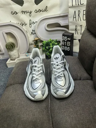 Adidas Gray White Sculpted Sole Mesh And Synthetic Overlay Construction Chunky Sneakers 10