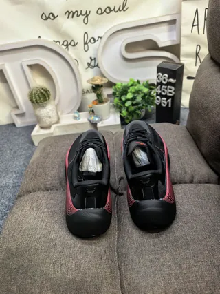 Adidas HyperBoost Black and Pink Running Shoes 8