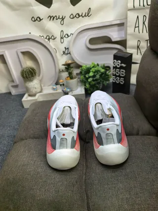 Adidas Hyperboost White Gray Multicolor Running Shoes 8