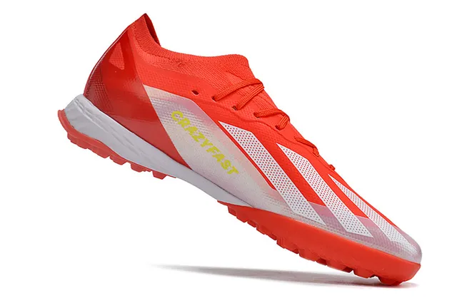 Adidas chaussures de football orange blanc coupe basse upper tricot lacets asymétriques herbe artificielle 2