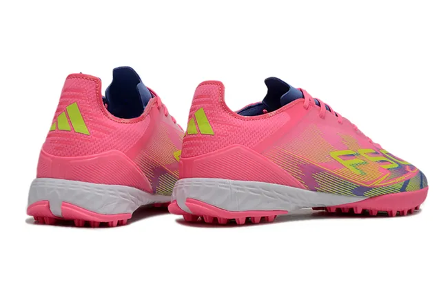 Adidas chaussures de football turf upper synthétique low-cut studs moulés rose bleu 4
