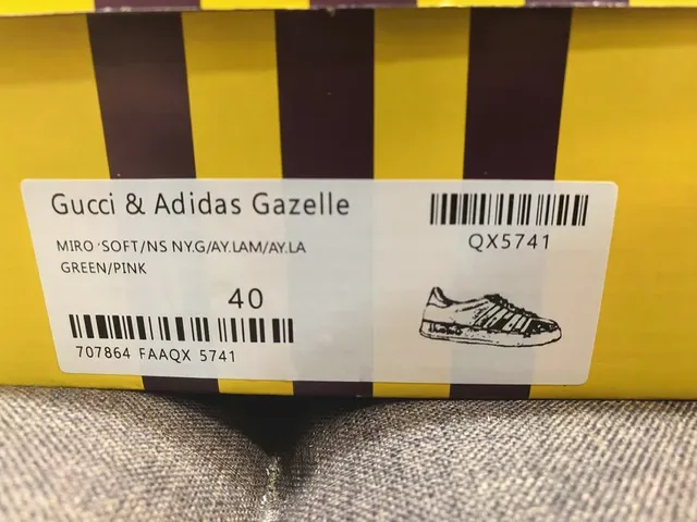 Adidas Pink Gold Suede Upper Metallic Stripes Lifestyle Sneakers 2