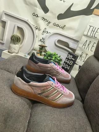 Adidas Pink Gold Suede Upper Metallic Stripes Lifestyle Sneakers 9