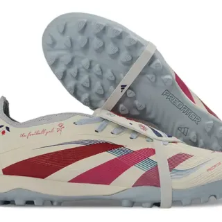 Adidas Predator Beige Red Zapatos de fútbol Turf de corte bajo con cordones y paneles de recubrimiento sintético