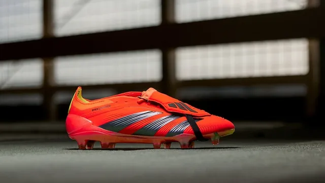 Adidas Predator Orange Black Low-Cut Sock-Fit Upper Asymmetrical Lace Cover Firm-Ground Soccer Shoes 7