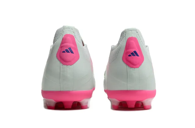 Adidas Predator White Pink Low-Cut Lace-Up Gradient Stripe Overlay Firm-Ground Soccer Shoes 4