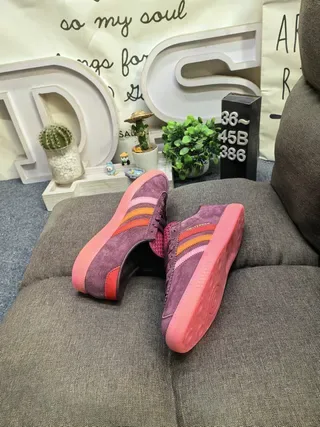 Adidas Purple Pink Suede Upper Three-Stripe Side Panel Lifestyle Sneakers 6