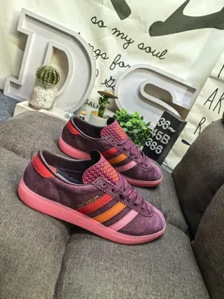 Adidas Purple Pink Suede Upper Three-Stripe Side Panel Lifestyle Sneakers 9