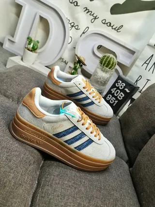 Adidas Samba Beige Blue Suede Upper Gum Platform Sole Lifestyle Sneakers 9