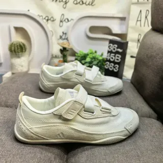 Adidas Samba भूरा Velcro पट्टी बंद न्यूनतम Off-White एक रंग जीवनशैली स्नीकर