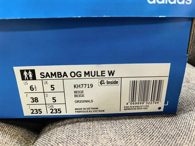 Adidas Samba Black and White Lifestyle Sneakers 2