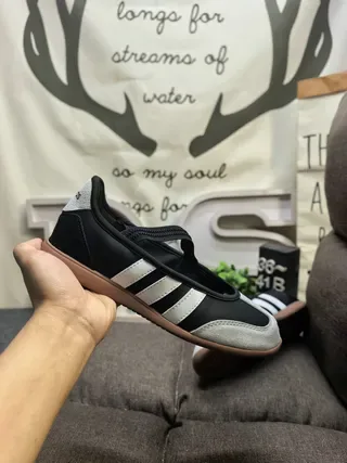 Adidas Samba Black White Laceless Zipper Closure Three-Stripe Side Panel Lifestyle Sneakers 5
