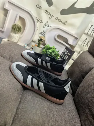 Adidas Samba Black White Laceless Zipper Closure Three-Stripe Side Panel Lifestyle Sneakers 7
