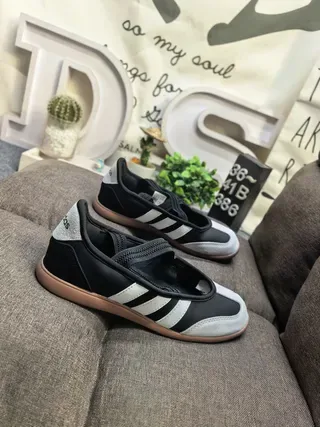 Adidas Samba Black White Laceless Zipper Closure Three-Stripe Side Panel Lifestyle Sneakers 9