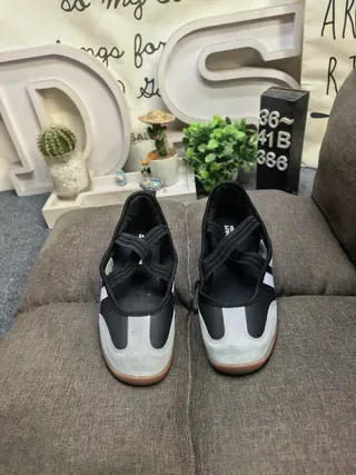Adidas Samba Black White Laceless Zipper Closure Three-Stripe Side Panel Lifestyle Sneakers 10