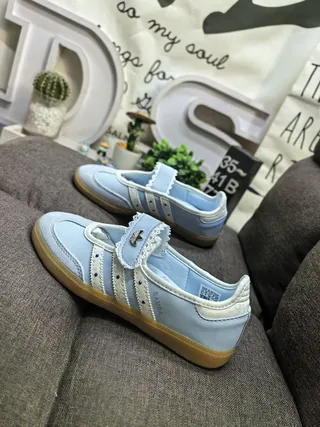 Adidas Samba Light Blue Laceless T-Strap Lifestyle Sneakers 7