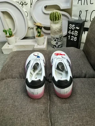 Adidas Samba OG Hello Kitty White Black Pink Lifestyle Sneakers 8