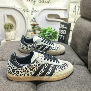Adidas Samba OG चितवा प्रिंट लाइफस्टाइल स्नीकर्स