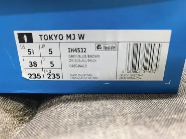 Adidas Samba OG Light Gray and Sky Blue Lifestyle Sneakers 2