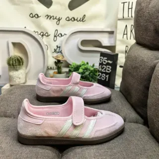 Adidas Samba OG गुलाबी सुडे लाइफस्टाइल स्नीकर