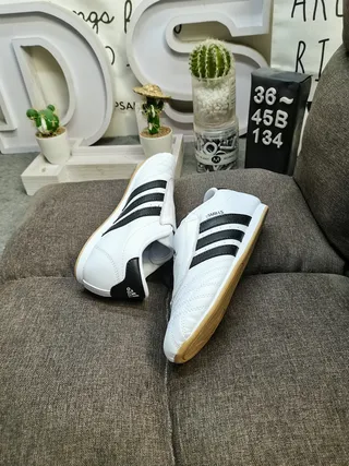 Adidas Samba OG White and Black Lifestyle Sneakers 16