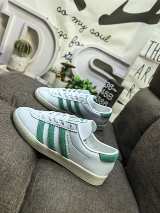 Adidas Samba OG White and Green Lifestyle Sneakers 7
